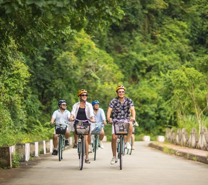 Places to Visit in Viet Hai Village