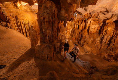 Halong Bay Tours 2 Nights: Best 2026 Itinerary, Boats & Prices