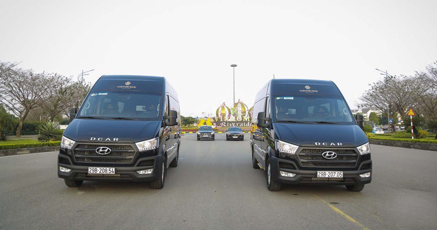 10-seater limousine Hanoi to Halong Bay and Halong Bay to Hanoi