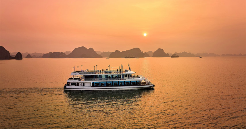 Discover Thien Cung Cave in Halong Bay with V-Dream Cruise