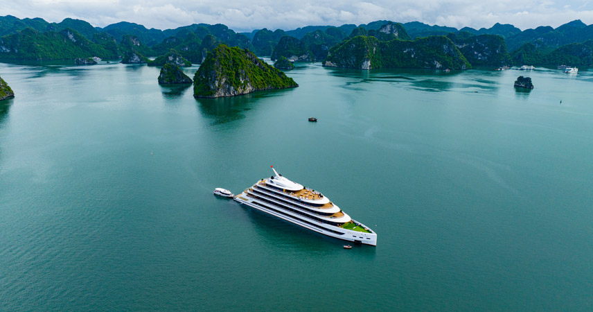 Visit Halong Bay with Sea Stars Cruise