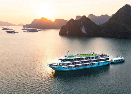 Dragon Bay Premium Cruise