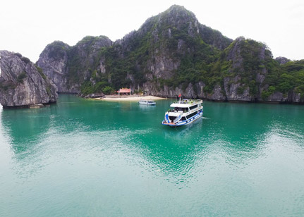 La Casta Premier Cruise