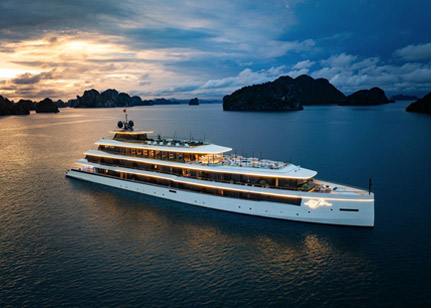 La Sen of the Bay Cruise