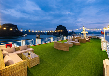 Amanda Pearl Halong Cruise 3 Days 2 Nights