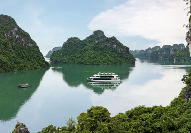 Explore Halong Bay Day Tour on Pamela Cruise