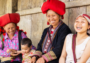 2 Nights Sapa Tour - Fansipan Peak, Cat Cat Village & Moana View or Ham Rong Mountain