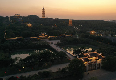 Bai Dinh, Trang An and Mua Cave Day Tour