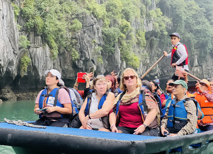 Explore Luon Cave by Bamboo Boat