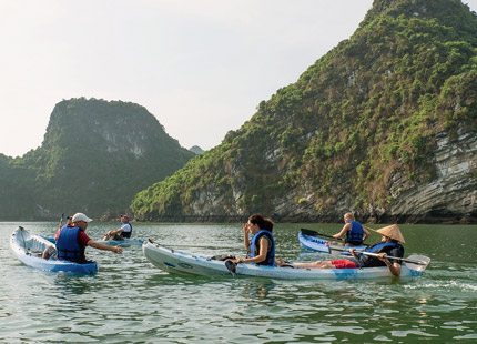 Discover Halong Bay by Kayaking