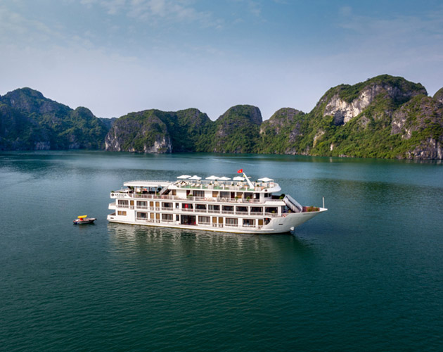 Discover Halong Bay on Amanda Pearl Halong Cruise