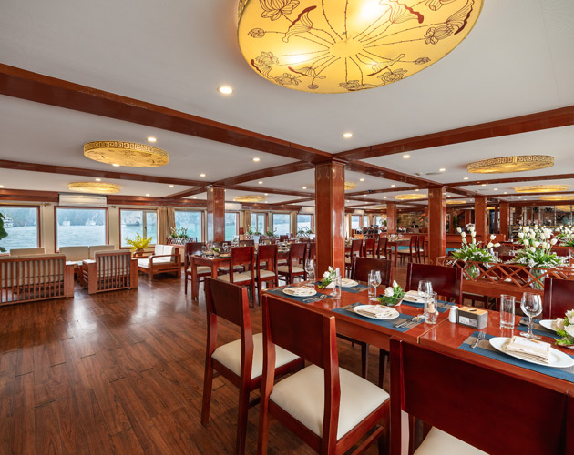 Discover Halong Bay on Amanda Premier Cruise