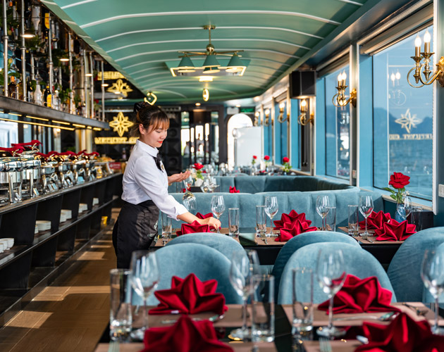 Discover True Halong Bay with Amethyst Cruise