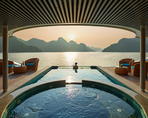 Discover Halong Bay on Capella Cruise