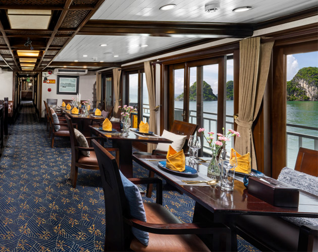 Discover Halong Bay on Garden Peak Cruise