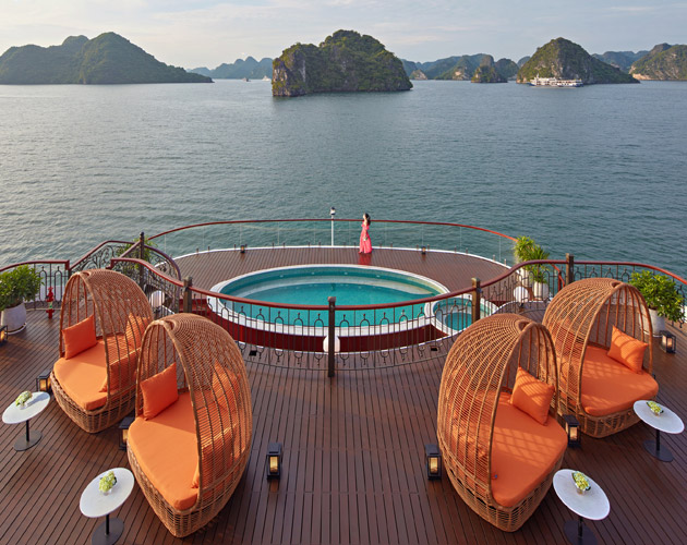 Discover Halong Bay on Indochine Premium Cruise