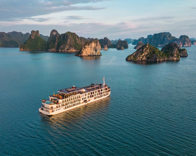 Discover Halong Bay on Indochine Premium Cruise