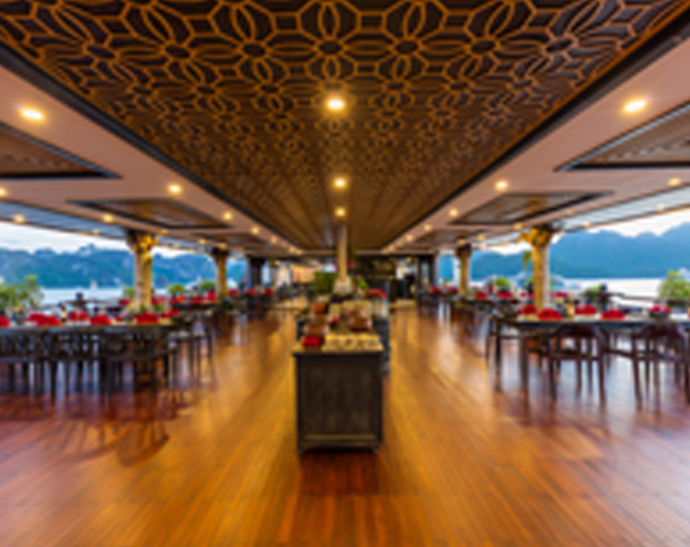 La Regina Grand Cruise | 5-Star Luxury Cruise in Lan Ha Bay