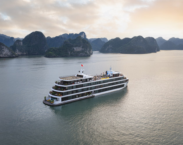Discover Halong Bay on L’Amour Cruise