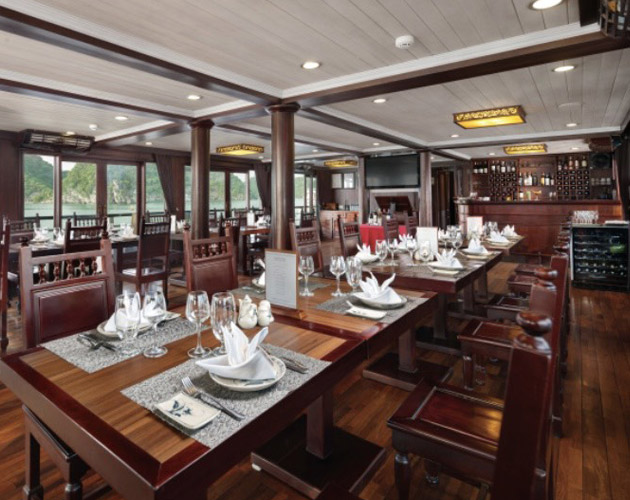 Explore Halong Bay on Le Journey Cruise