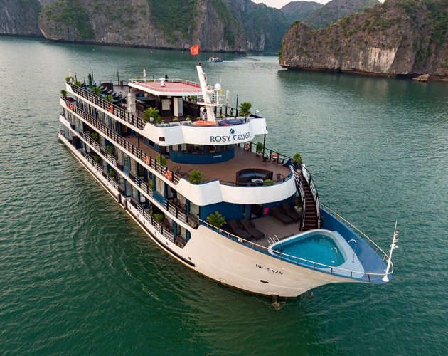 Discover Halong Bay on Rosy Cruise