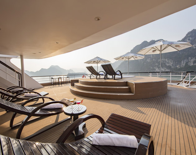 Scarlet Pearl Cruise: A Luxury Escape in Lan Ha Bay