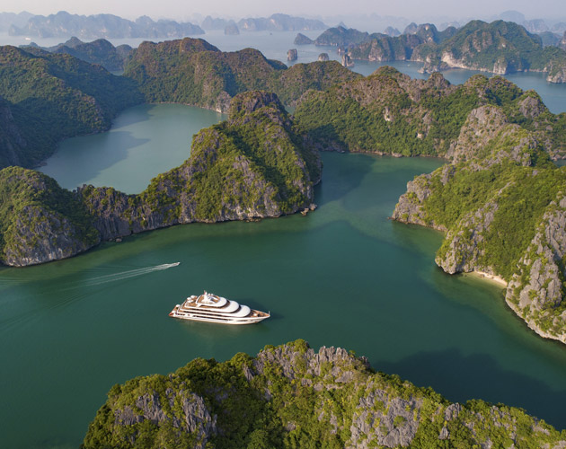 Scarlet Pearl Cruise: A Luxury Escape in Lan Ha Bay