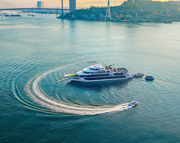 Discover Halong Bay on Sea Octopus Cruise