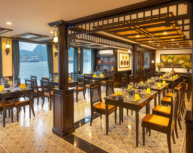 Discover Halong Bay on Sena Cruise