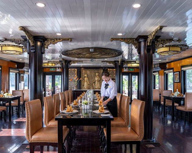 Treasure Junk Cruise – Boutique Halong Bay Experience