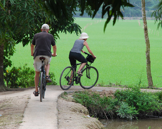Cu Chi Tunnels & Mekong Delta Full Day Tour