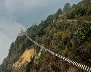 2 Days Sapa Tour | Cat Cat, Glass Bridge & Silver Waterfall