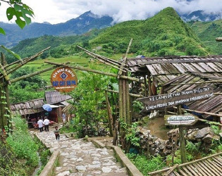 2-Night Sapa Tour - Fansipan Peak, Cat Cat & Moana View