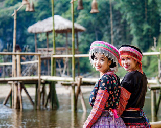 3 Days Sapa Tour from Hanoi | Hotel, Trekking & Silver Waterfall